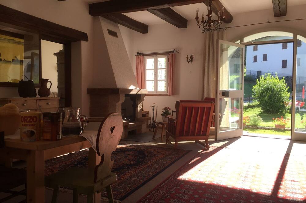 Apartment STUBE 6 Casa Patrizia Rooms & Apartments