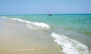 Platja a a prop