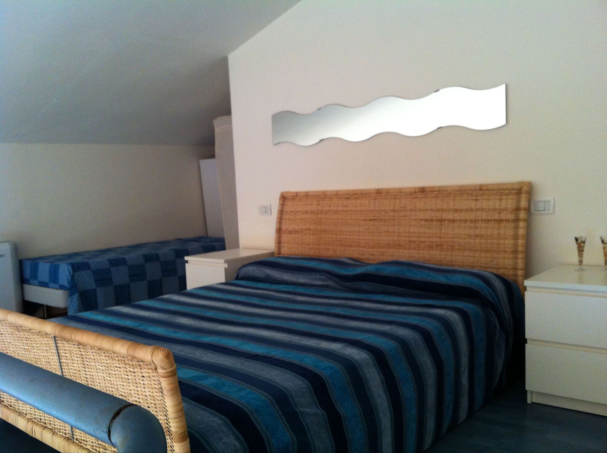 1 makuuhuone, silitysrauta/-lauta, internet, vuodevaatteet