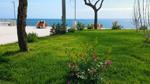 Terrace/patio - Villa delle Ciliegie Agapanto apartment a few steps from the beach  (Deiva Marina)