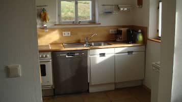 Réfrigérateur, four, plaque de cuisson, lave-vaisselle