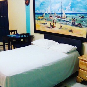 Soundproofing, free WiFi, bed sheets