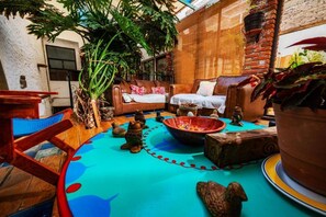 Kawasan tempat duduk lobi