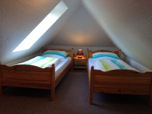 2 bedrooms, iron/ironing board, travel crib, free WiFi