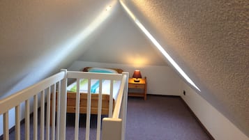 2 Schlafzimmer, Bügeleisen/Bügelbrett, Reisekinderbett, kostenloses WLAN