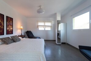 2 habitaciones, wifi gratis y ropa de cama 