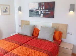 3 bedrooms, iron/ironing board