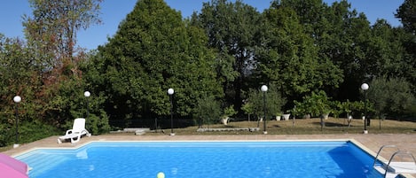 Alberca al aire libre