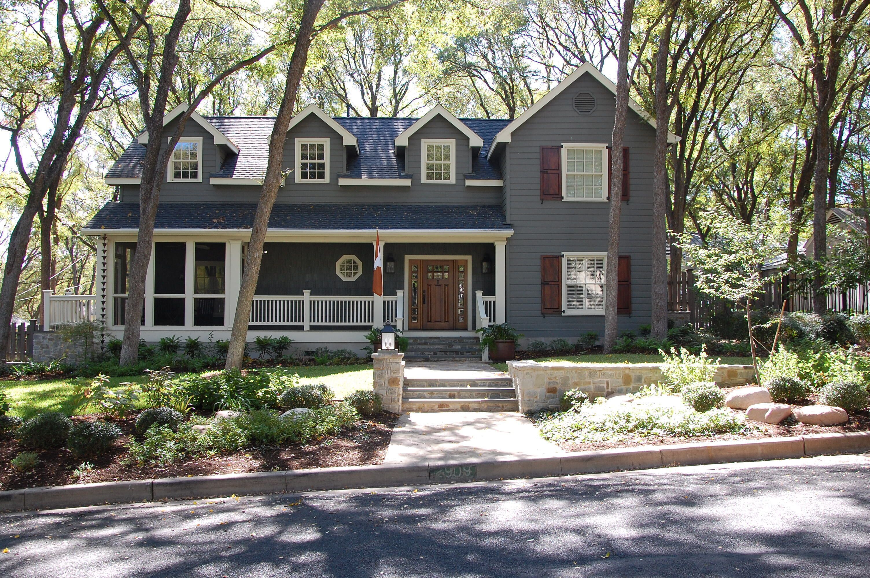 Experience the best of both worlds: downtown access with neighborhood charm
