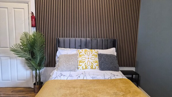 Literie de qualité supérieure, décoration personnalisée