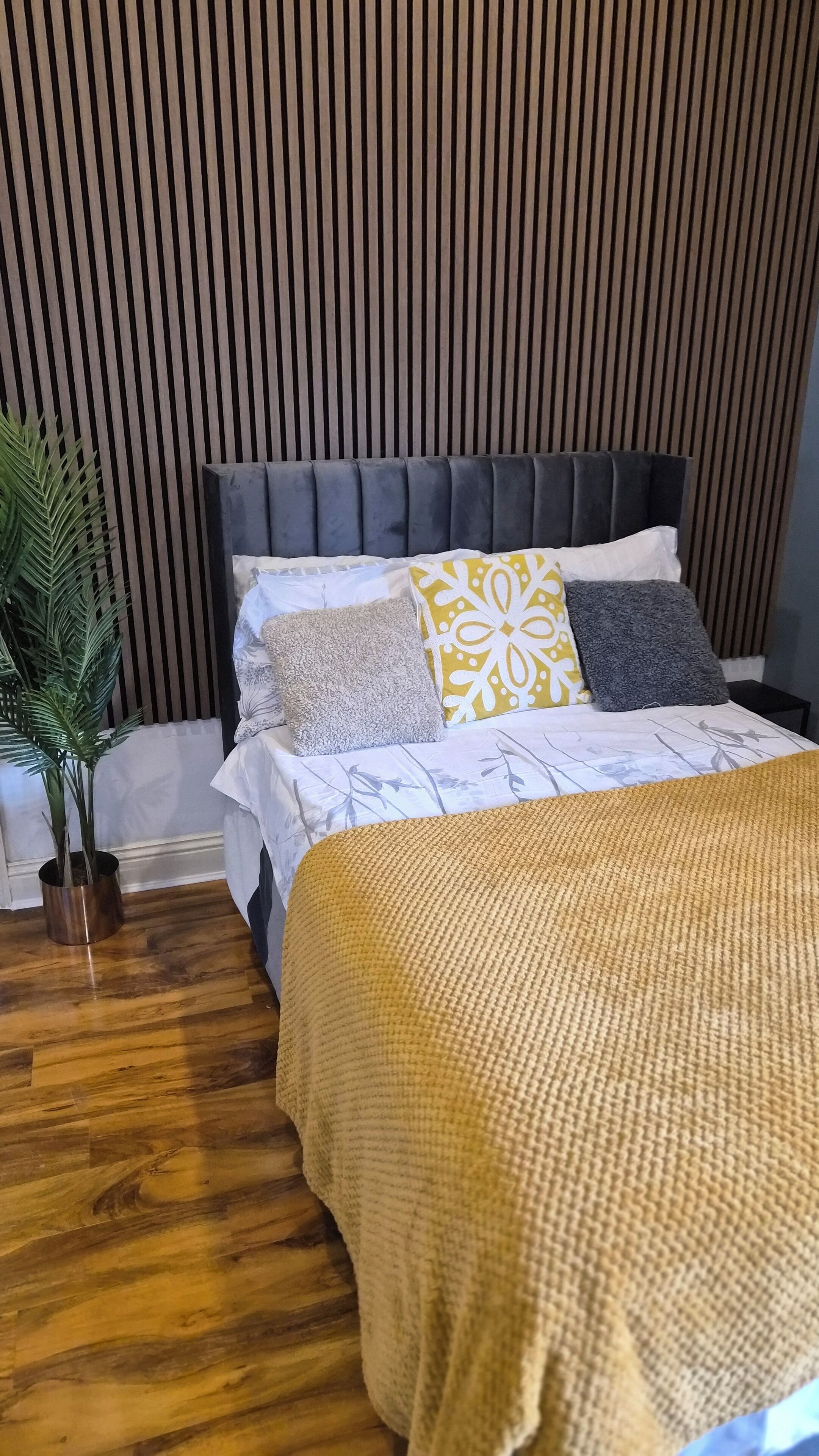 Premium bedding, individually decorated, individually furnished, desk