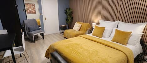 Premium bedding, individually decorated, individually furnished, desk