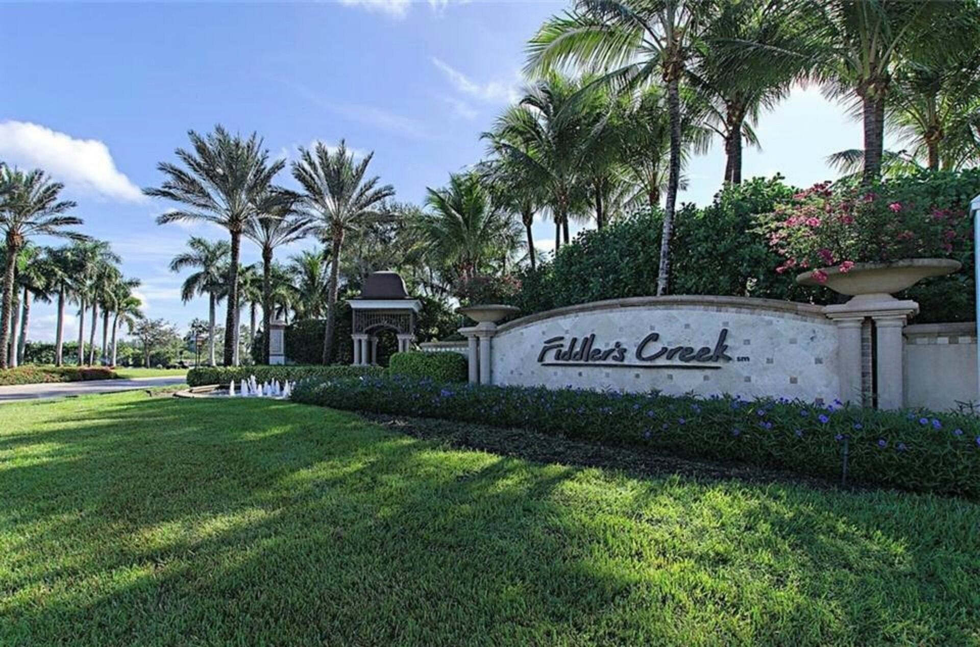 Beautiful Fiddlers Creek,  Coach Home, Naples Florida