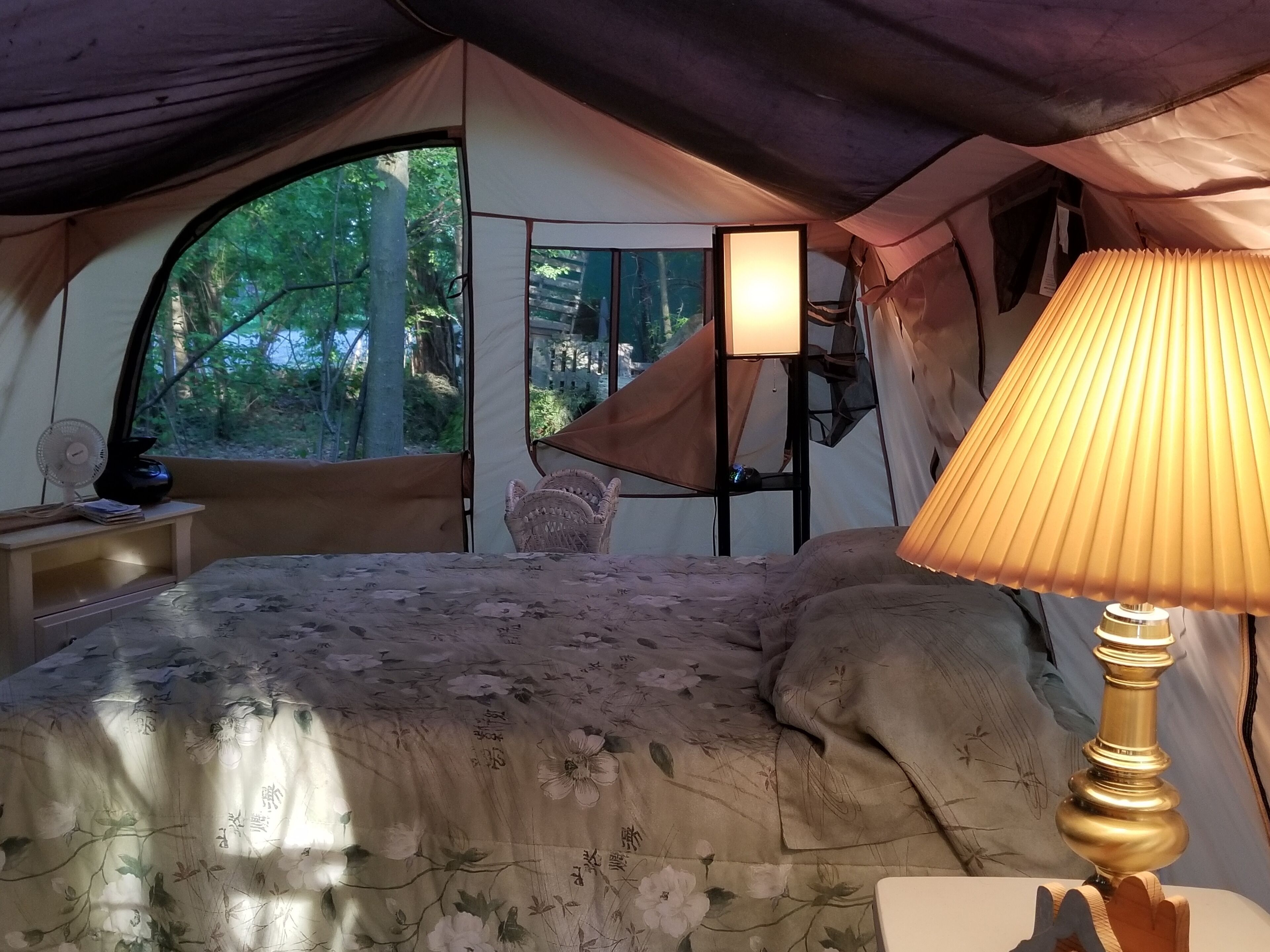 Glamping Tent in the Woods, Waterloo, NY Vacation Rental Caravan Park