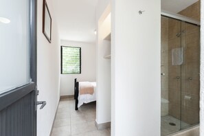 베이직 싱글룸 | 내부