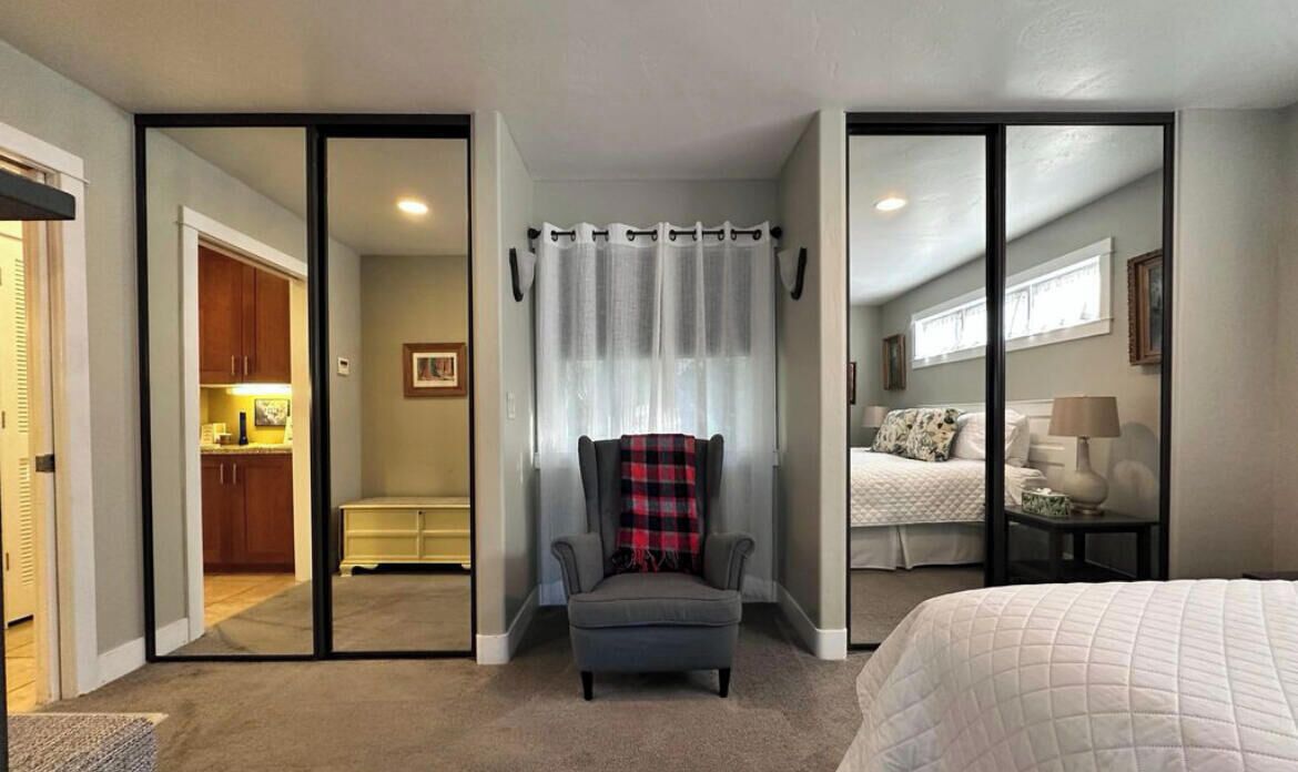 2 chambres, fer et planche à repasser, Wi-Fi gratuit, draps fournis