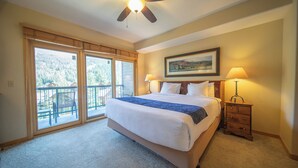 Room - Keystone Family Property | Balcony & Summer Fun (Keystone)