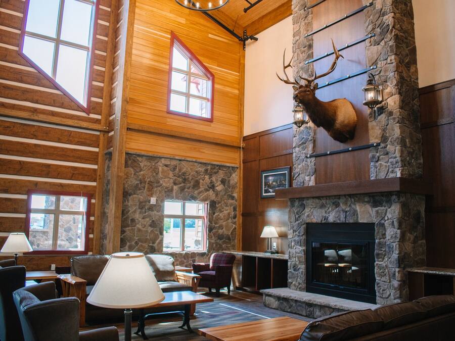 Kawasan tempat duduk lobi