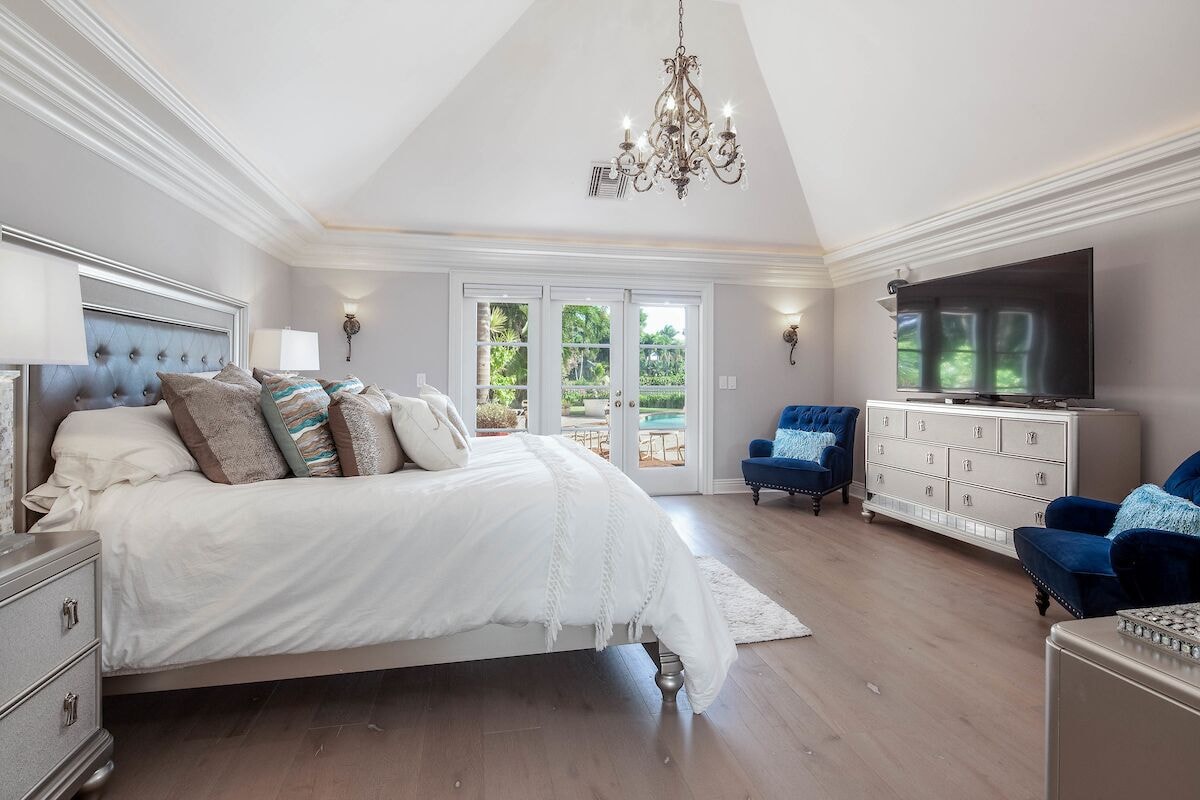 Photo 29 of Port Royal Newly Renovated Contemporary Home On 3/4 Acres Walking Distance Beach