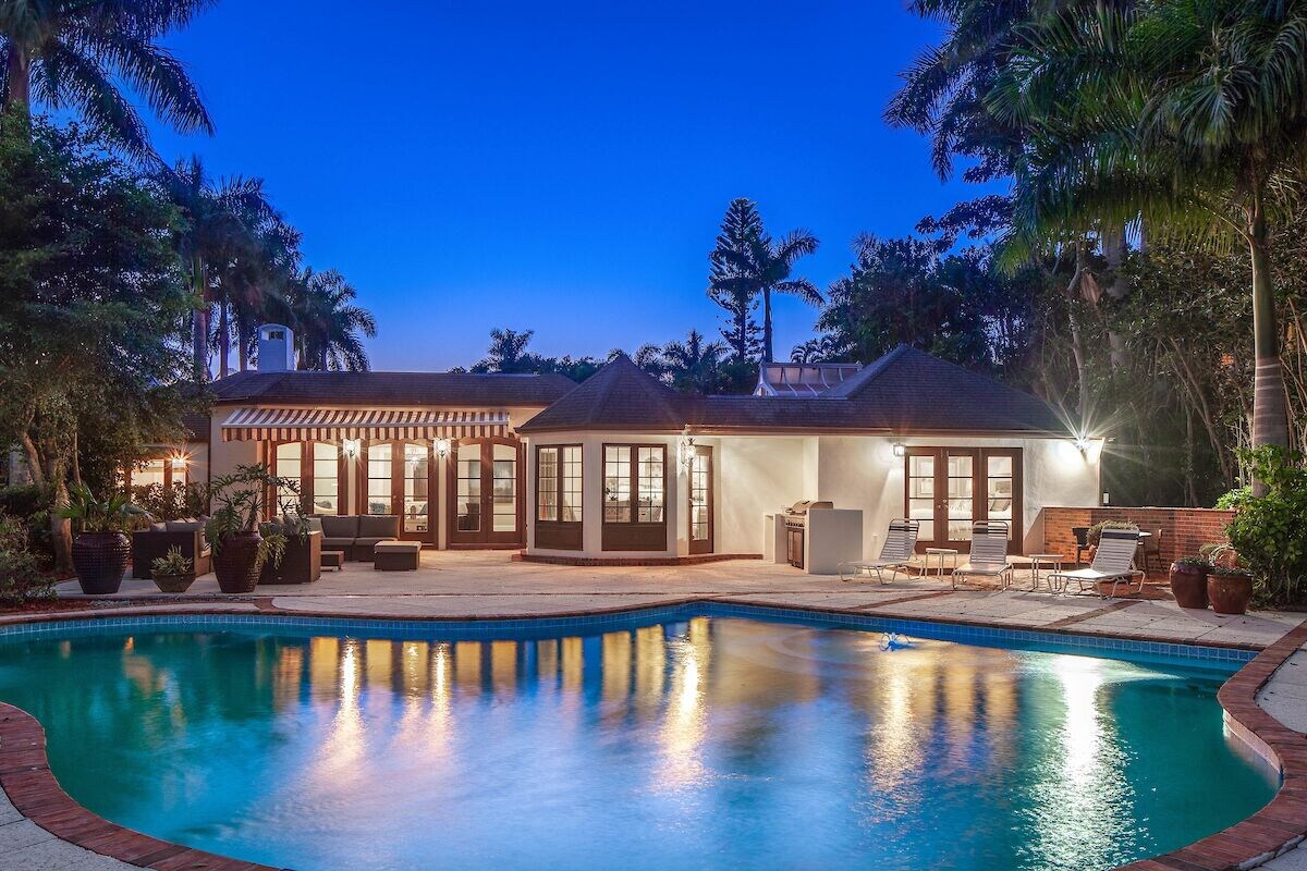 Photo 21 of Port Royal Newly Renovated Contemporary Home On 3/4 Acres Walking Distance Beach
