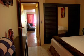 1 camera, una cassaforte in camera, Wi-Fi, lenzuola