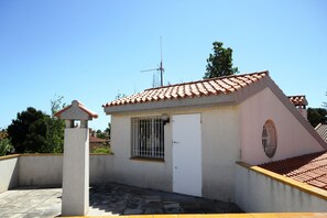 Exterior - "Four Seasons"@MARISOL: 350m to the beach, community pool, A/C, WiFi, dog beach. (Riumar)