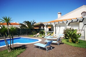 Pool - "Four Seasons"@MARISOL: 350m to the beach, community pool, A/C, WiFi, dog beach. (Riumar)