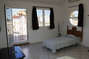 5 Schlafzimmer, kostenloses WLAN, Bettwäsche