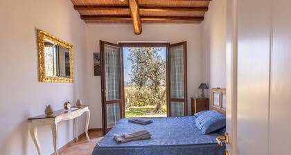 Relax in the countryside a few kilometers from the sea