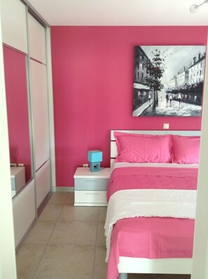 2 chambres, Wi-Fi, literie fournie