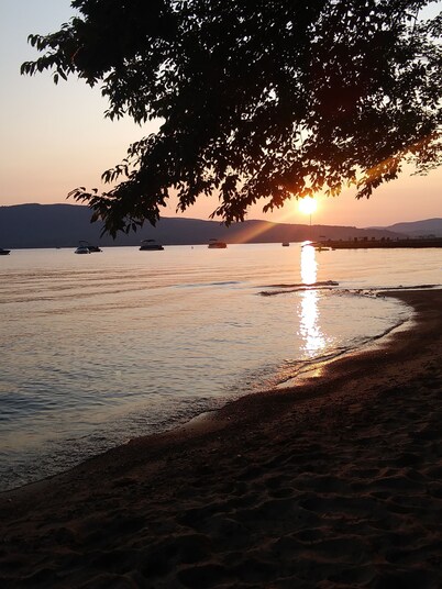 Chalet Newfound Lake NH con escritura de derechos de playa