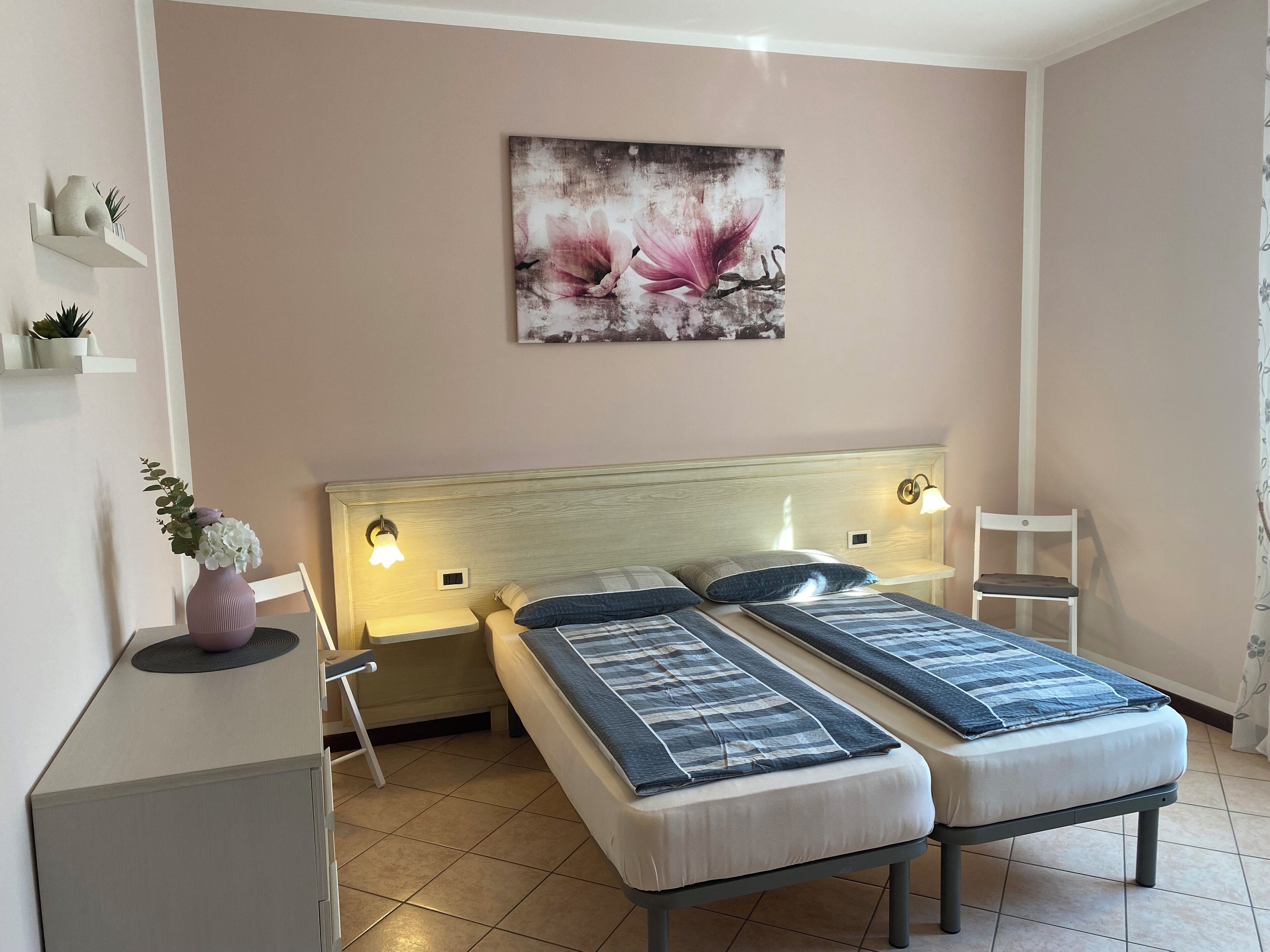 2 camere, Wi-Fi gratuito, lenzuola