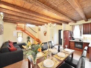 Interior - Holiday Home in Omiš with Terrace, Air condition, WIFI, Washing machine (4183-1) (Omiš)