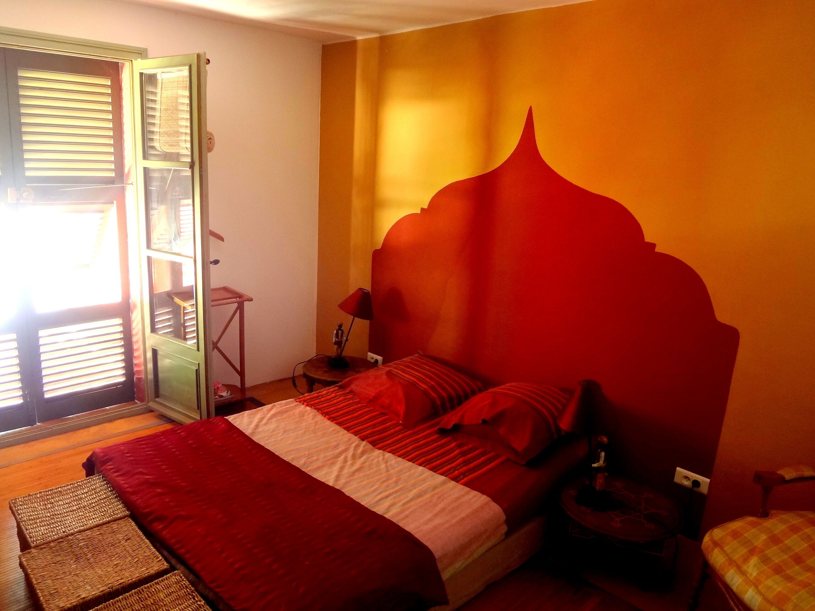 5 Schlafzimmer, Schreibtisch, Bügeleisen/Bügelbrett, kostenloses WLAN