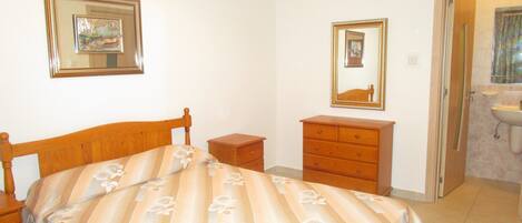 3 bedrooms