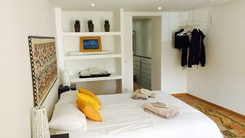 1 Schlafzimmer, Schreibtisch, Reisekinderbett, kostenloses WLAN