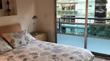 Wifi gratis y ropa de cama