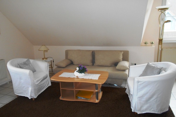Sitzecke mit Schlafcouch