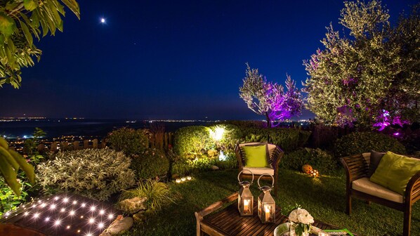 Terrace/patio - Il Ciliegio Sul Lago 6, Emma Villas (Massarosa)