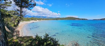 SUPERB VILLA CLIMATISEE PISCINA RISCALDATA WIFI VICINO SPIAGGIA PINARELLO