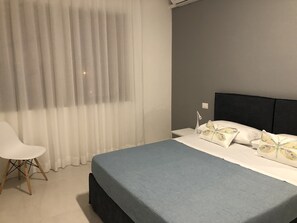 2 bedrooms, WiFi, bed sheets