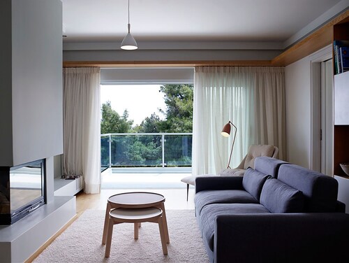 Deluxe Residence with views to the suburb of Alimos