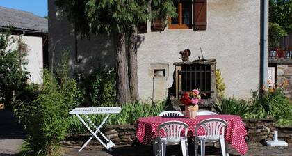 Quercy casa de campo en la granja --------------------------------------------- ---------