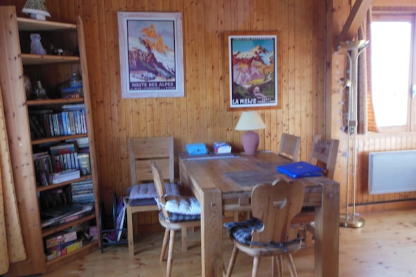 Books, DVDs,CDs,Videos and Games in Lounge.