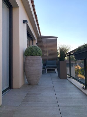 Terrace/patio - "Rouge" luxury apartment in the exclusive resort of Saint Tropez  (Saint-Tropez)