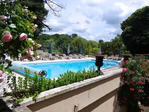 Piscine extérieure, piscine chauffée