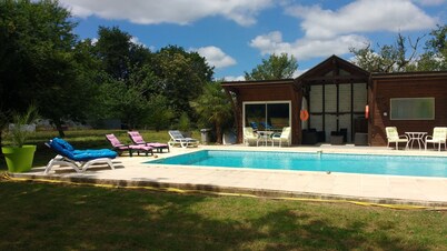 girls cottages Castera THE TIVOLI