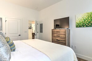 1 chambre, fer et planche à repasser, Wi-Fi gratuit, draps fournis