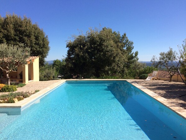 Piscine extérieure
