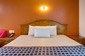 Memory foam beds, desk, iron/ironing board, free WiFi